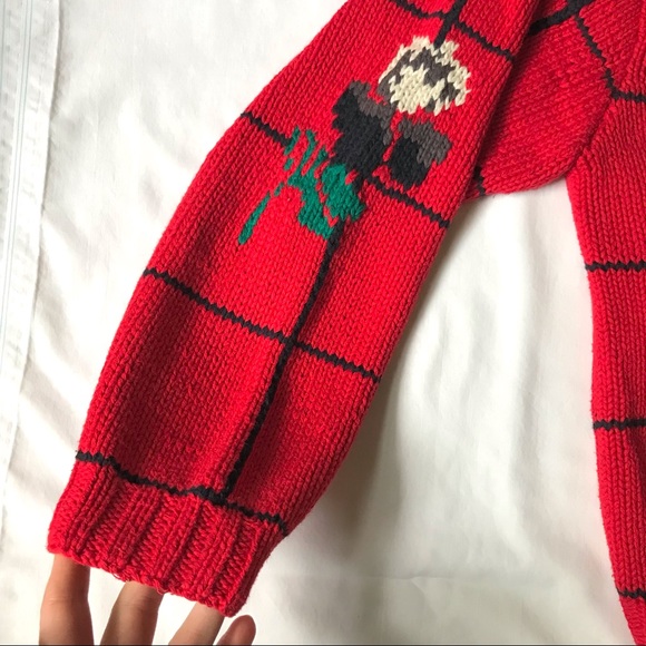 Cambridge Spirit red floral chunky cotton cardigan - Picture 7 of 8